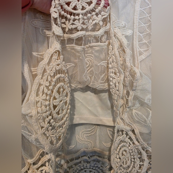 Blair Size 2X Embroidered Crochet Sheer Boho Blouse Feminine Romantic Longline - Picture 5 of 10